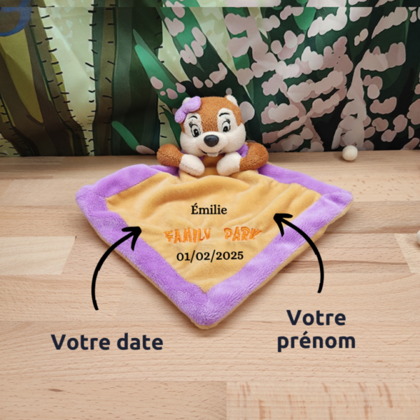 Zaza l'écureuil malicieuse – Doudou personnalisé