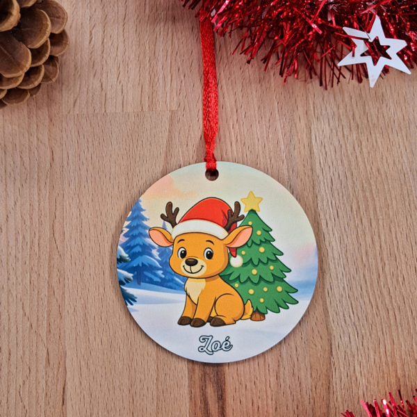 coffret-personnalise-noel-boule-bebe-jpg.png Coffret bébé personnalisé noël fille - body, boule noël et doudou
