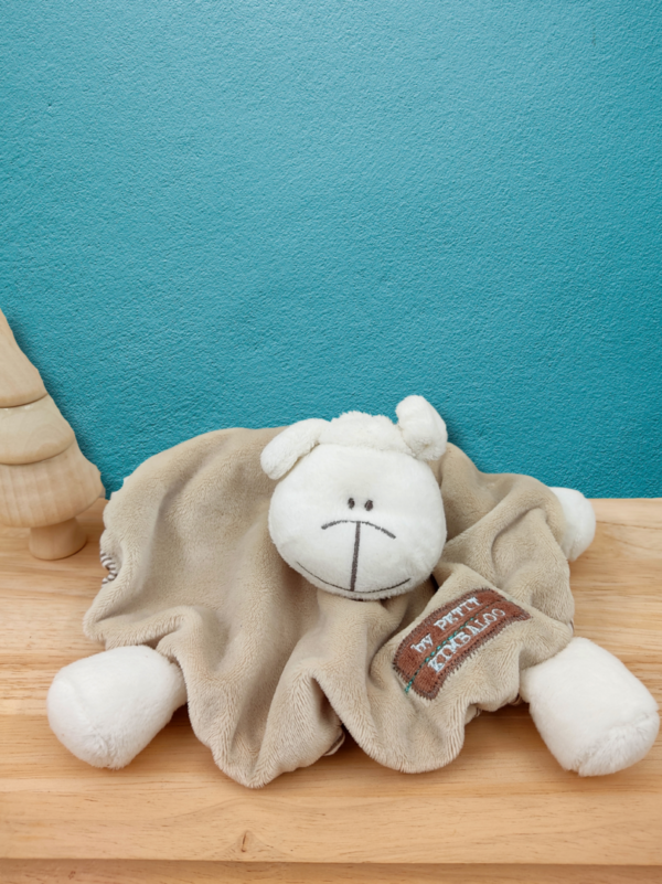 Molly, le mouton sympathique - Doudou personnalisé