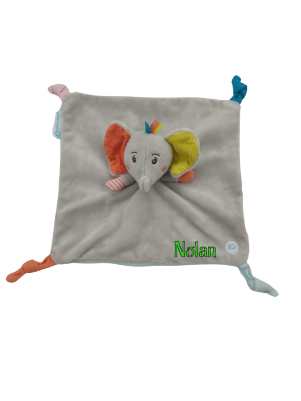 doudou-carre-elephant-gris-bebe-9.png Mani Ami des Gros Câlins