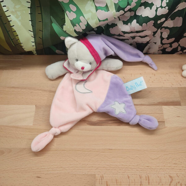 doudou-chat-baby-nat.jpeg Romi le chat rêveur – Doudou personnalisé