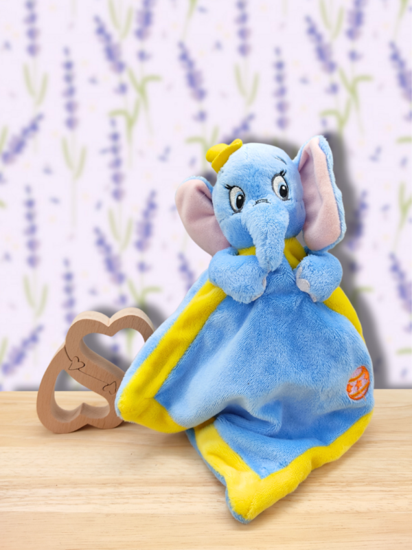 doudou-dumbo-bleu.png Dumbo, l'éléphanteau bleu - Doudou personnalisé
