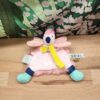 Vivi le flamant rose espiègle – Doudou personnalisé