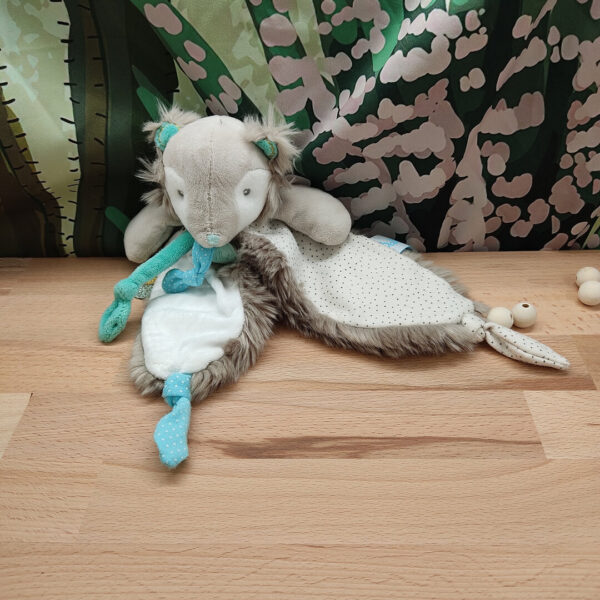 doudou-herisson.jpeg Gaston le hérisson moelleux – Doudou personnalisé
