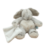 doudou-lapin-gris-plume-baby-nat-personnalise-1-jpg.png Plume, le lapin apaisant – Doudou personnalisé