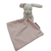 doudou-lapin-mouchoir-rose-doudou-et-compagnie-2.png Polie l'amie pour toutes les aventures