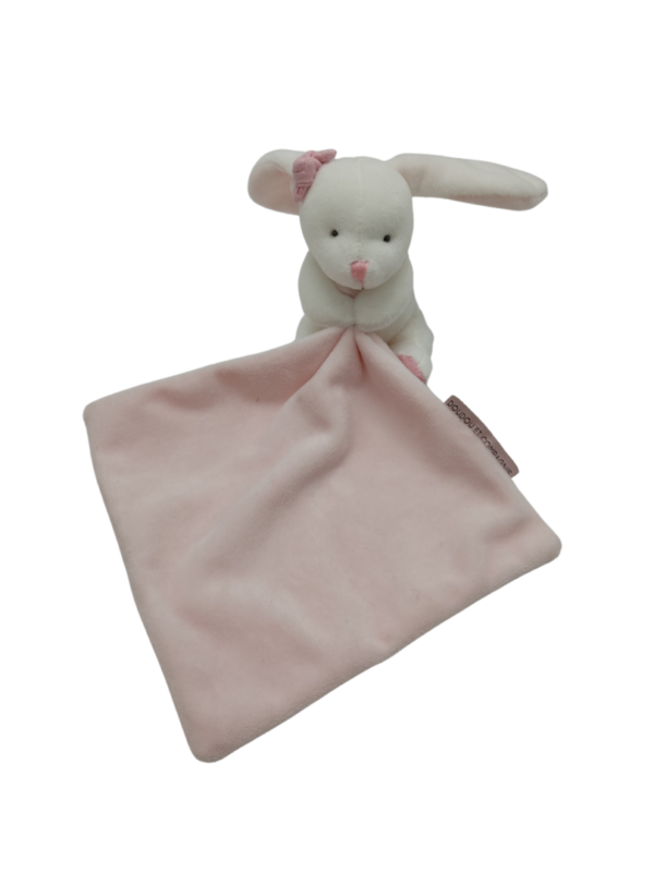 doudou-lapin-mouchoir-rose-doudou-et-compagnie-2.png Polie l'amie pour toutes les aventures