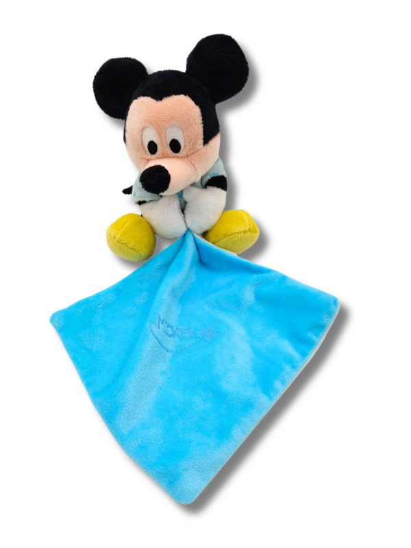 Mickey, la Peluche au Mouchoir Bleu Phosphorescent - Doudou personnalisé