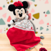 doudou-minnie-rouge.png Minnie la douce compagne - Doudou personnalisé