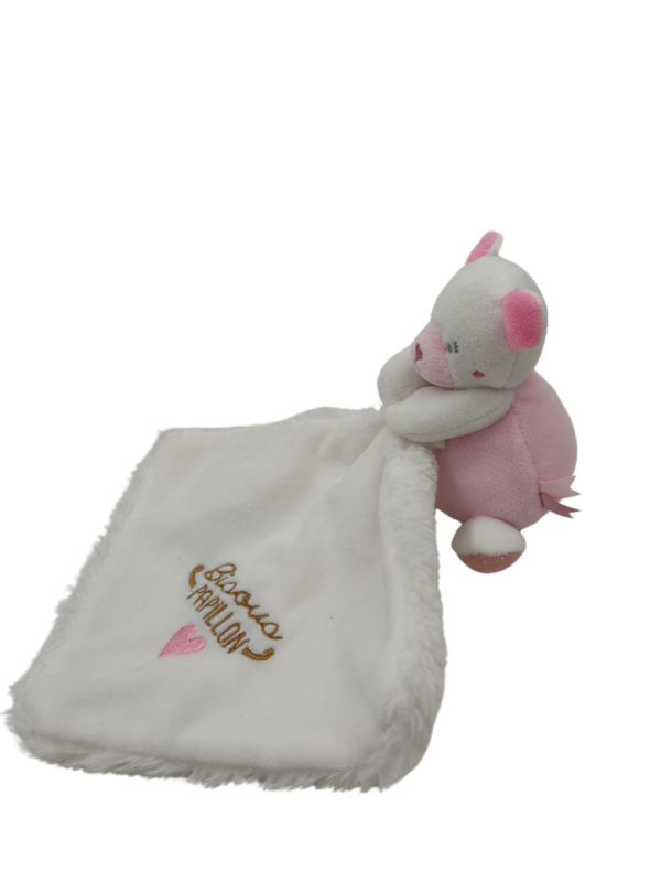 doudou-ours-blanc-mouchoir-bisous-papillon-doudou-et-compagnie-2.png Lulu, chat blanc et rose - Doudou personnalisé