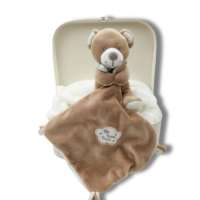 doudou-ours-mouchoir-marron.png Ourson Câlin - Doudou personnalisé