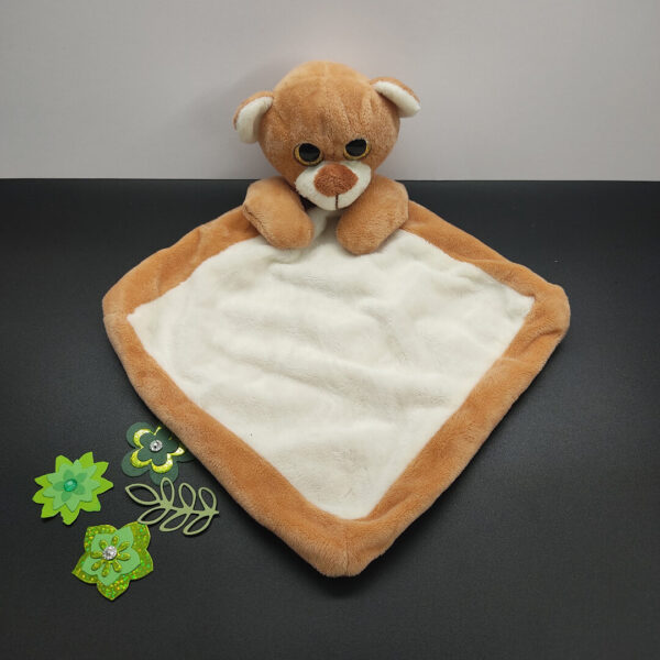 doudou-personnalise-lion-grand-yeux.jpeg Nagou le doudou ours rapide - Doudou personnalisé