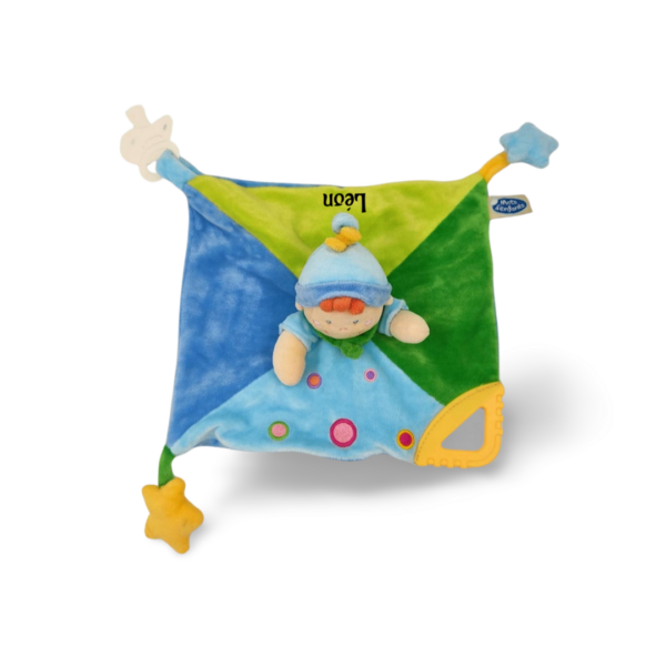 doudou-personnalise-petit-garcon-3.png Nico le petit garçon - Doudou personnalisé