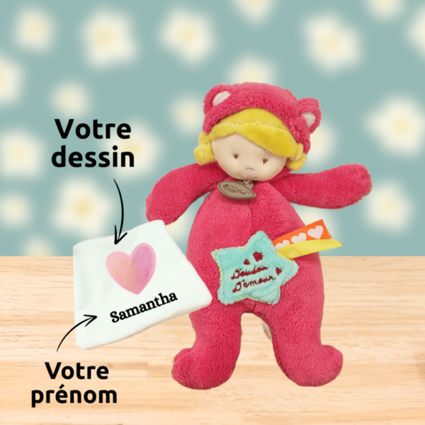 Lila la poupée magique – Doudou personnalisé