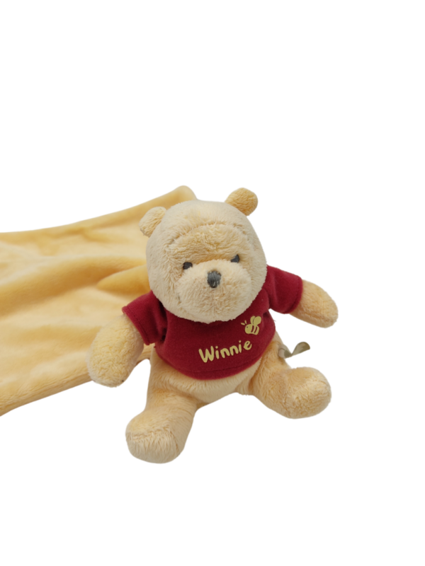 Winnie, l'ourson doux et câlin - Doudou personnalisé