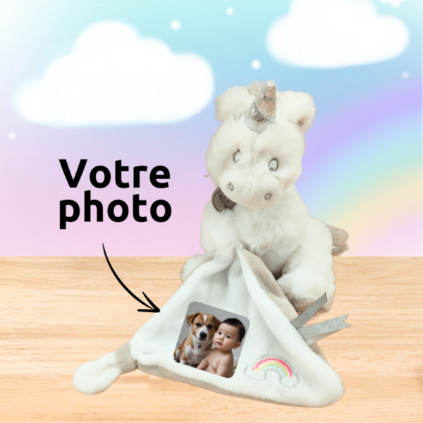 Étoile, la licorne enchantée – Doudou personnalisé