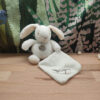 img-20250225-190644.jpeg Boris le lapin paisible – Doudou personnalisé