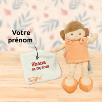 laura-poupee-babynat-doudou-personnalise-jpg.png Laura la poupée pleine de tendresse – Doudou personnalisé