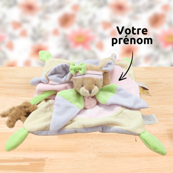 Louna le lapin tendre – Doudou personnalisé