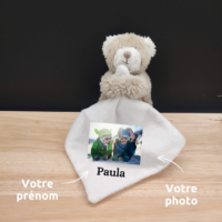 votre-prenom-25.png Pirouette l'ours grognon - Doudou personnalisé